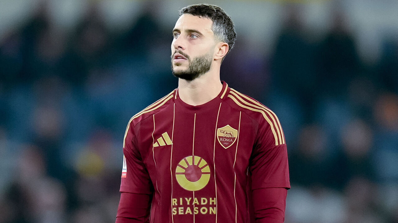 Mario Hermoso of AS Roma looks on during the Coppa Italia match between AS Roma and UC Sampdoria at Stadio Olimpico on December 18, 2024 in Rome, Italy.
