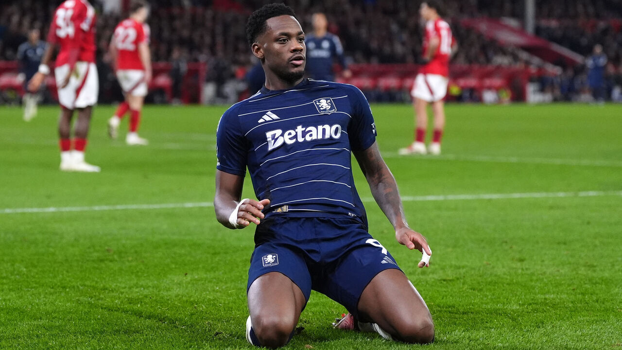 Aston Villa's Jhon Duran celebrates scoring their side's first goal of the game during the Premier League match at The City Ground, Nottingham. Picture date: Saturday December 14, 2024.