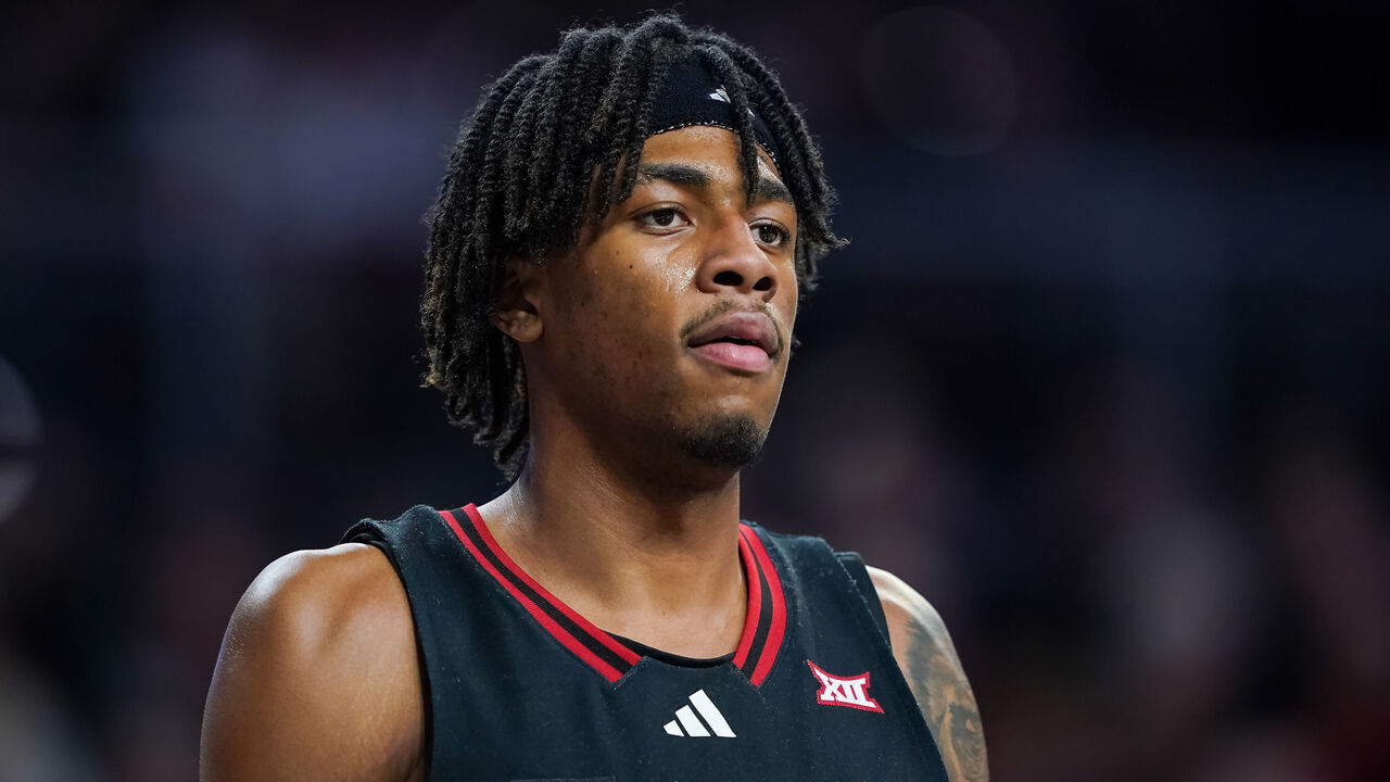 CINCINNATI, OHIO - JANUARY 21: JT Toppin #15 of the Texas Tech Red Raiders looks on in the first half against the Cincinnati Bearcats at Fifth Third Arena on January 21, 2025 in Cincinnati, Ohio.