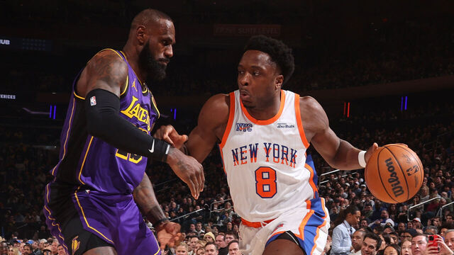 NEW YORK, NY - FEBRUARY 1: OG Anunoby #8 of the New York Knicks dribbles the ball during the game against the Los Angeles Lakers on February 1, 2025 at Madison Square Garden in New York City, New York. Mandatory Copyright Notice: Copyright 2025 NBAE