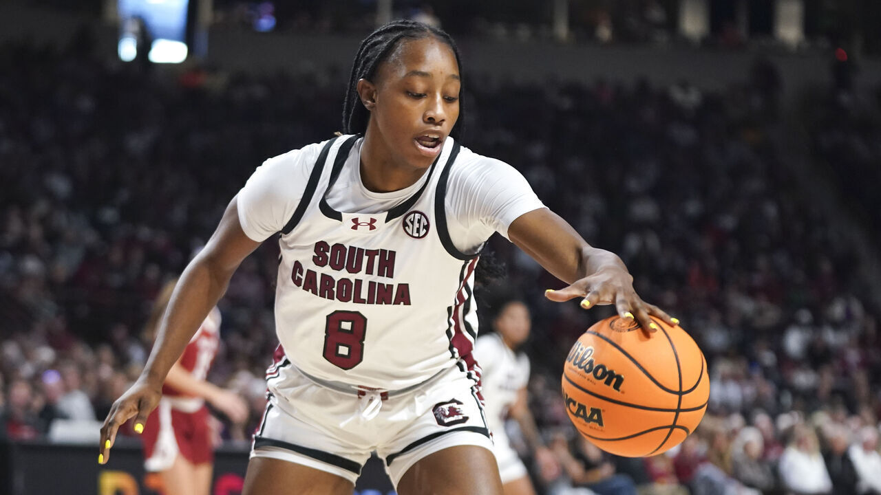 COLUMBIA, SOUTH CAROLINA - JANUARY 18: Joyce Edwards #8 of the South Carolina Gamecocks reaches for the ball during the second quarter of an NCAA women's basketball game against the Oklahoma Sooners at Colonial Life Arena on January 18, 2024 in Columbia, South Carolina. The South Carolina Gamecocks won 101-60.