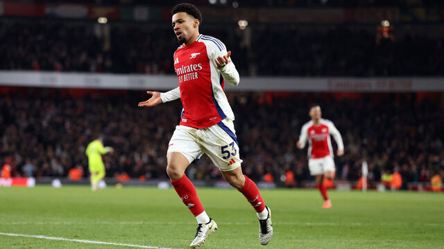 LONDON, ENGLAND - FEBRUARY 02: Ethan Nwaneri of Arsenal celebrates after scoring a goal to make it 5-1 during the Premier League match between Arsenal FC and Manchester City FC at Emirates Stadium on February 02, 2025 in London, England.
