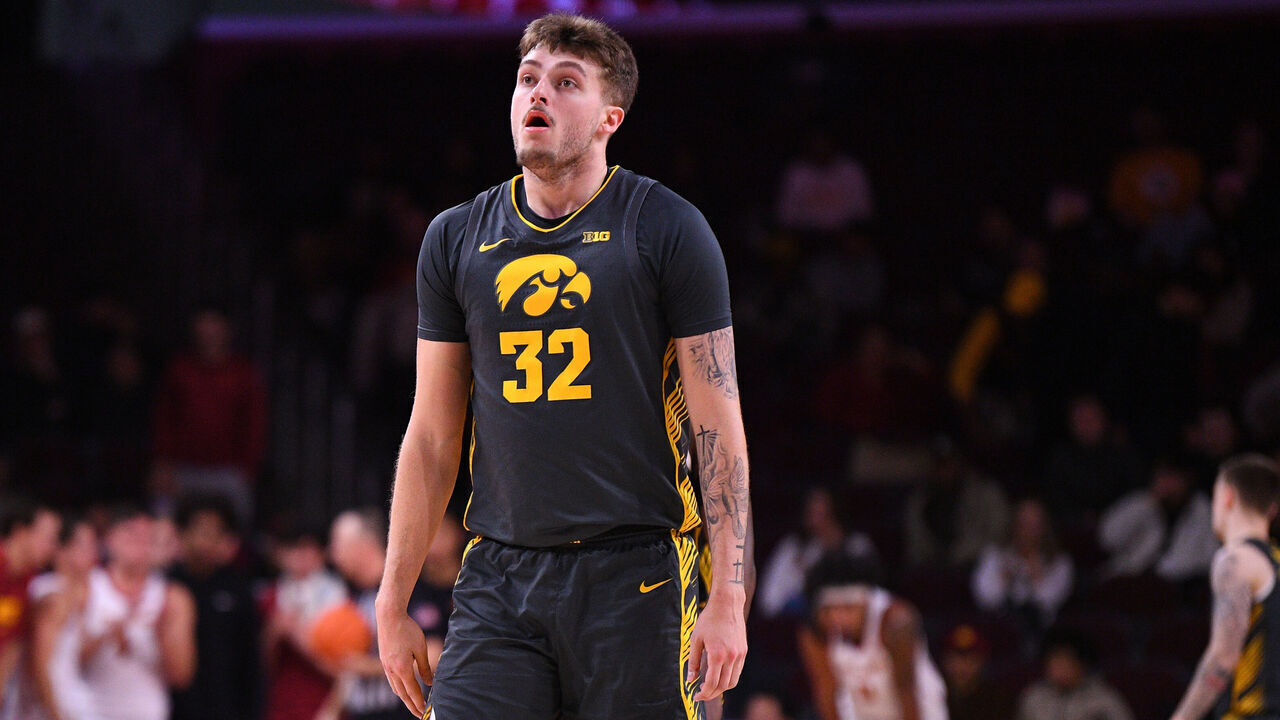 LOS ANGELES, CA - JANUARY 14: Iowa Hawkeyes forward Owen Freeman (32) looks on during the college basketball game between the Iowa Hawkeyes and the USC Trojans on January 14, 2025 at Galen Center in Los Angeles, CA.