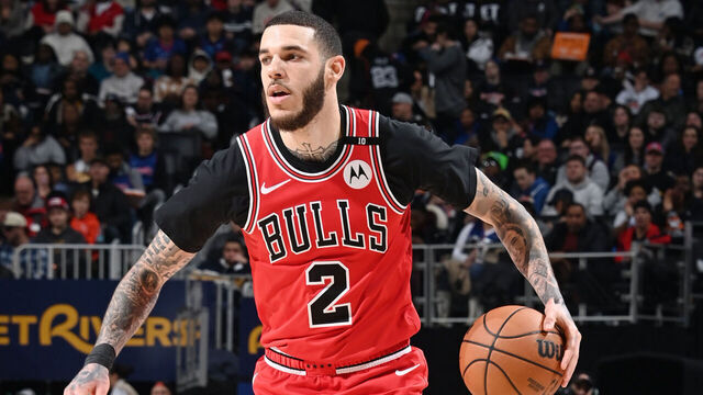 DETROIT, MI - FEBRUARY 2: Lonzo Ball #2 of the Chicago Bulls looks to pass the ball during the game against the Detroit Pistons on February 2, 2025 at Little Caesars Arena in Detroit, Michigan. NOTE TO USER: User expressly acknowledges and agrees that, by downloading and/or using this photograph, User is consenting to the terms and conditions of the Getty Images License Agreement. Mandatory Copyright Notice: Copyright 2025 NBAE