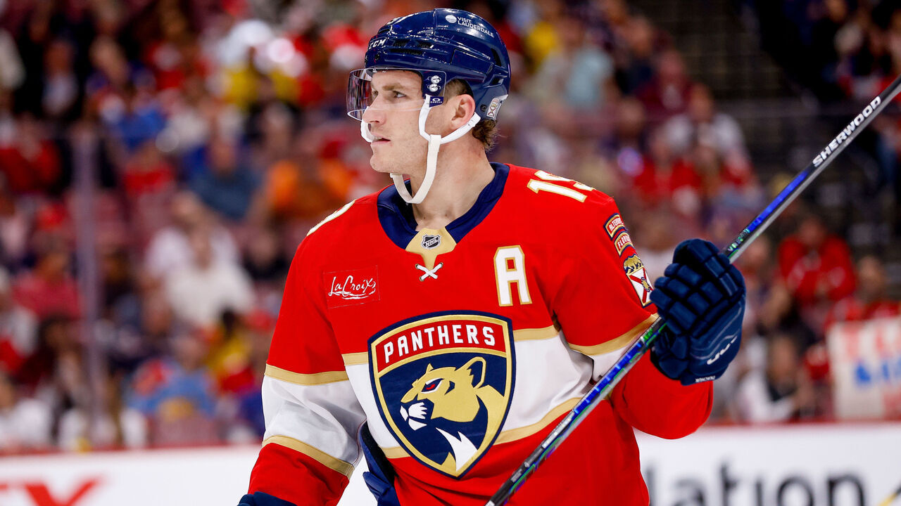 SUNRISE, FL - FEBRUARY 02: Florida Panthers Left Wing Matthew Tkachuk (19) looks on during the NHL regular season game between the New York Islanders and the Florida Panthers on Sunday February 2, 2025 at Amerant Bank Arena in Sunrise, Fla.