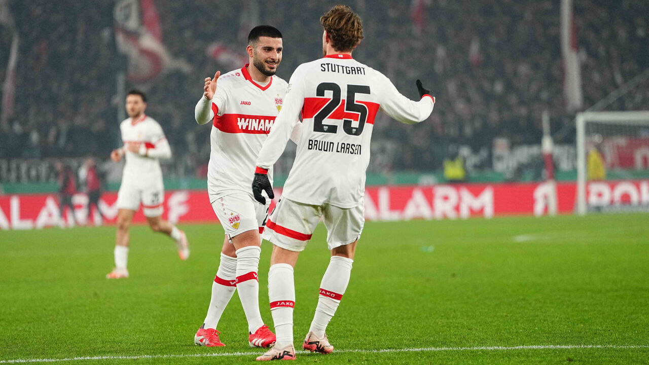 Deniz Undav of VfB Stuttgart scores and celebrates his teams first goal during the DFB pokal quarter final match between VfB Stuttgart and FC Augsburg at MHP Arena Stuttgart, Stuttgart, Germany on February 4, 2025.