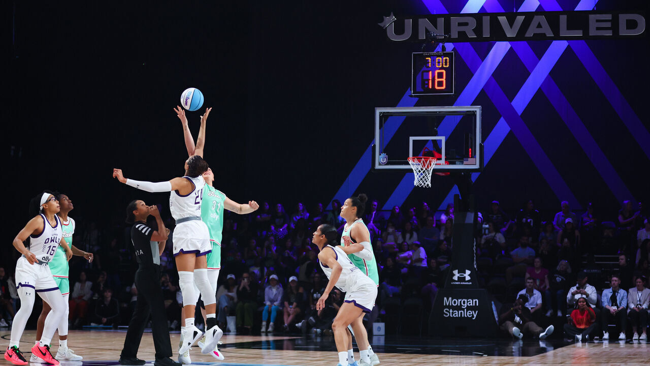 MEDLEY, FLORIDA - JANUARY 31: A general view of tipoff between Napheesa Collier #24 of the Lunar Owls and Stefanie Dolson #31 of the Laces during the first quarter of the game at Wayfair Arena on January 31, 2025 in Medley, Florida.