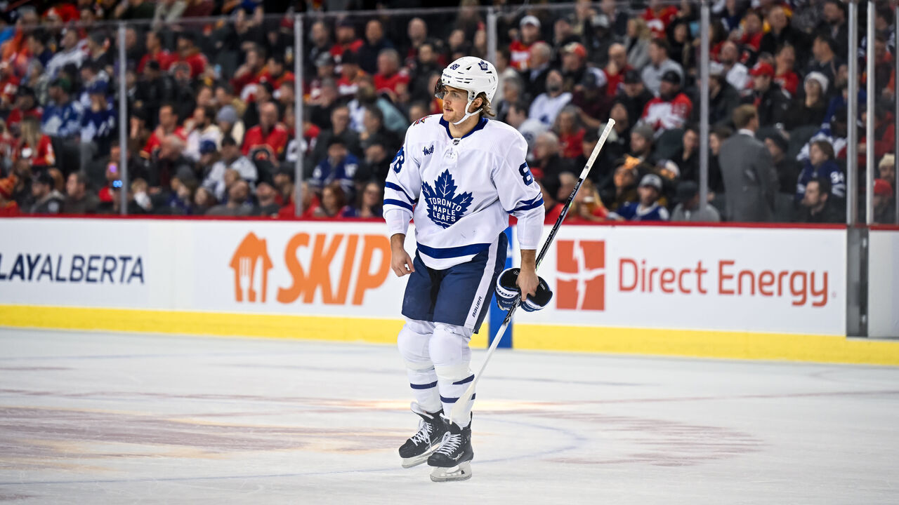 CALGARY, AB - JANUARY 18: Toronto Maple Leafs Winger William Nylander (88) skates between whistles during the first period of an NHL game between the Calgary Flames and the Toronto Maple Leafs on January 18, 2024, at the Scotiabank Saddledome in Calgary, AB.