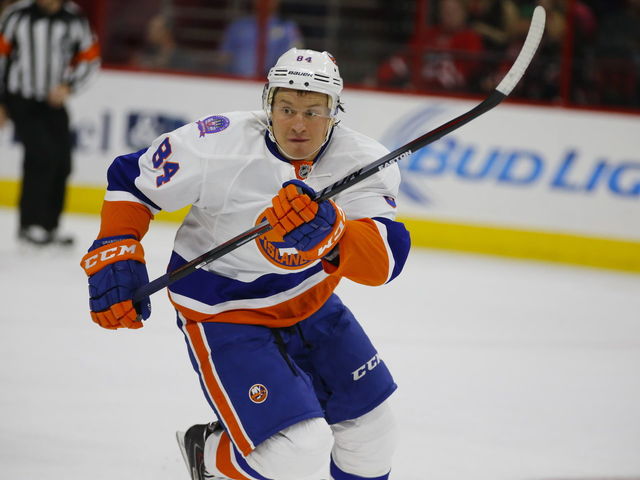 Islanders' Grabovski planning to change his game after concussions