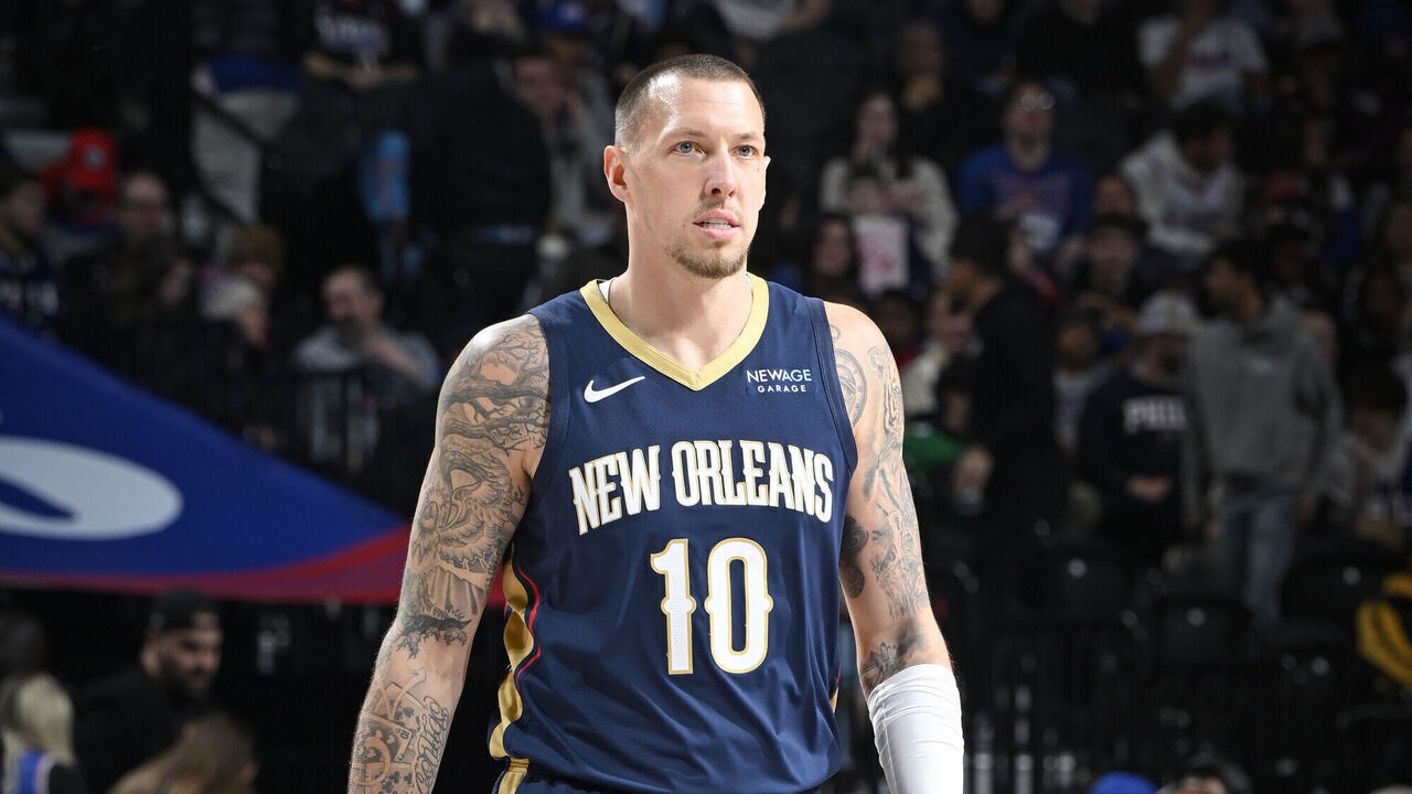 PHILADELPHIA, PA - JANUARY 10: Daniel Theis #10 of the New Orleans Pelicans looks on during the game against the Philadelphia 76ers on January 10, 2025 at the Wells Fargo Center in Philadelphia, Pennsylvania NOTE TO USER: User expressly acknowledges and agrees that, by downloading and/or using this Photograph, user is consenting to the terms and conditions of the Getty Images License Agreement. Mandatory Copyright Notice: Copyright 2025 NBAE