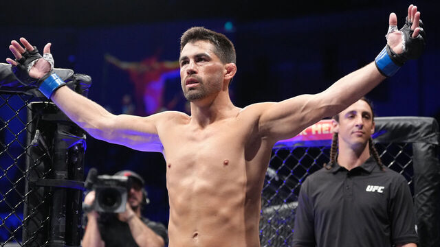 SAN DIEGO, CALIFORNIA - AUGUST 13: Dominick Cruz prepares to fight Marlon Vera of Ecuador in a bantamweight fight during the UFC Fight Night event at Pechanga Arena on August 13, 2022 in San Diego, California.