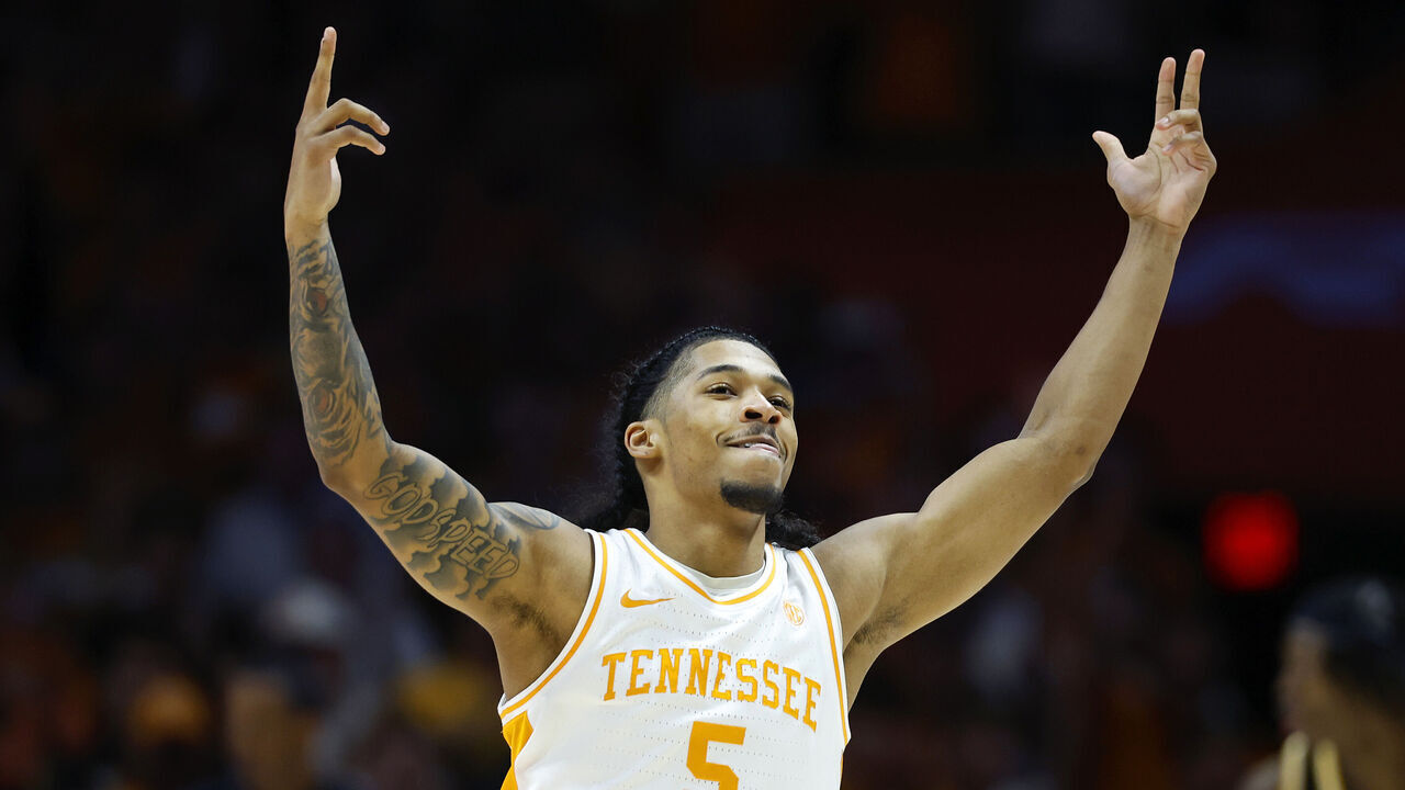 KNOXVILLE, TENNESSEE - FEBRUARY 05: Zakai Zeigler #5 of the Tennessee Volunteers celebrates after a made three-point basket during the first half against the Missouri Tigers at Thompson-Boling Arena on February 05, 2025 in Knoxville, Tennessee.
