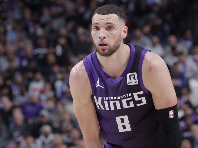 LaVine scores 13 in Kings debut, Magic roll to victory | theScore.com