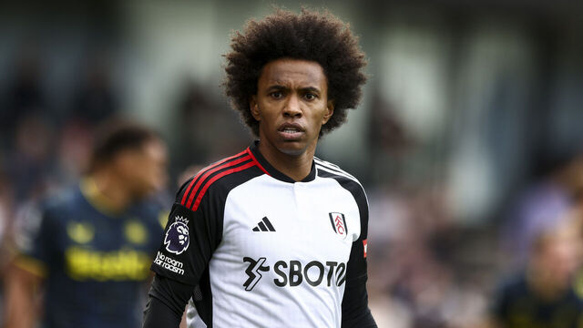 Willian of Fulham is playing during the Premier League match between Fulham and Newcastle United at Craven Cottage in London, on April 6, 2024.
