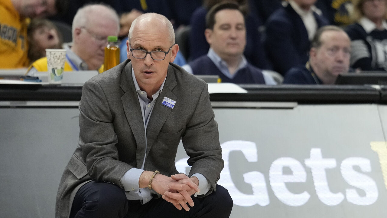 MILWAUKEE, WISCONSIN - FEBRUARY 01: Head coach Dan Hurley of the Connecticut Huskies reacts during the first half against the Marquette Golden Eagles at Fiserv Forum on February 01, 2025 in Milwaukee, Wisconsin.