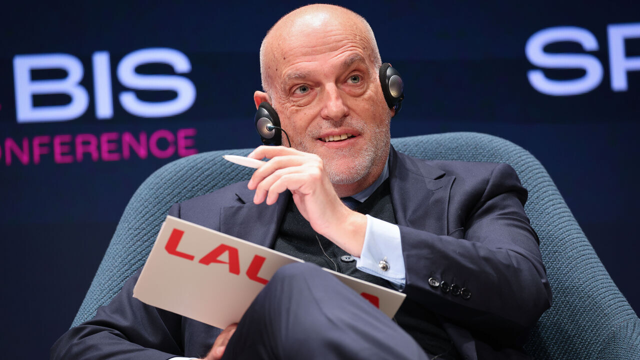 05 February 2025, Hamburg: Javier Tebas, President of LaLiga (Spanish Football League), speaks at a panel discussion at the industry conference Spobis at the CCH (Congress Center Hamburg). Photo: Christian Charisius/dpa
