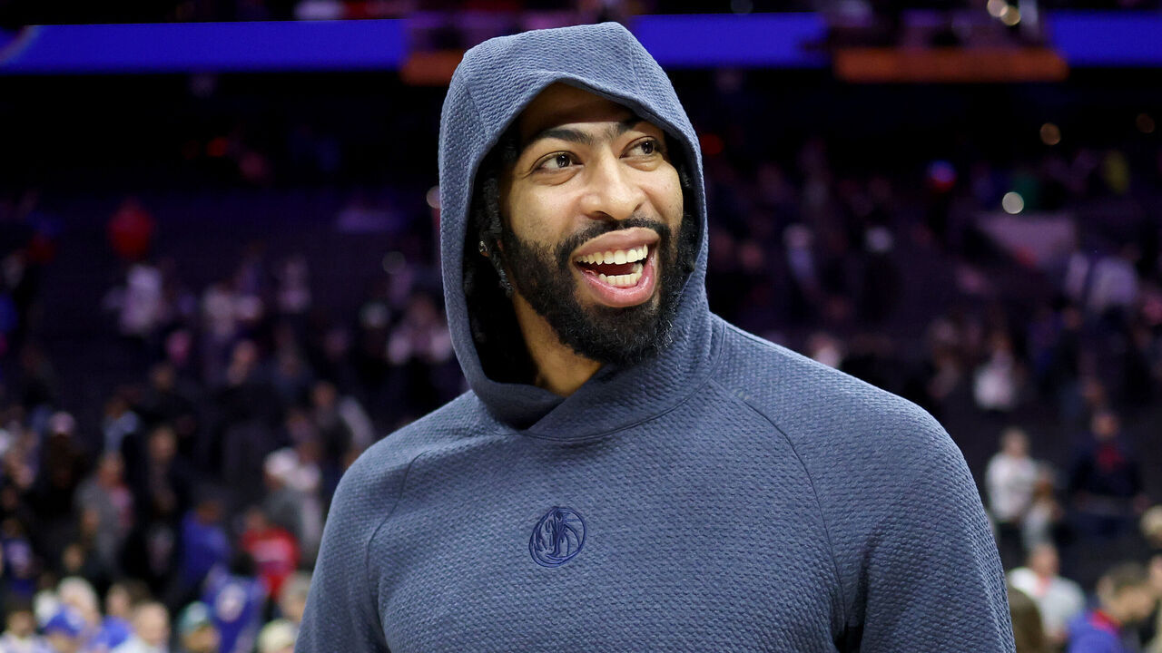 PHILADELPHIA, PENNSYLVANIA - FEBRUARY 04: Anthony Davis of the Dallas Mavericks looks on after the game against the Philadelphia 76ers at the Wells Fargo Center on February 04, 2025 in Philadelphia, Pennsylvania.