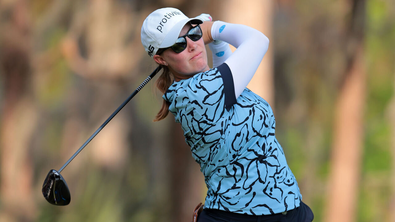 NAPLES, FLORIDA - DECEMBER 15: Jennifer Kupcho of the United States plays her shot from the 17th tee during the final round of the Grant Thornton Invitational 2024 at Tiburon Golf Club on December 15, 2024 in Naples, Florida.