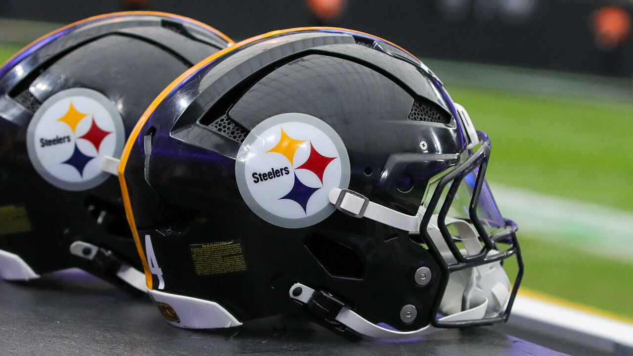 LAS VEGAS, NV - OCTOBER 13: Pittsburgh Steelers helmet during a NFL game between the Pittsburgh Steelers a d the Las Vegas Raiders on October 13, 2024, at Allegiant Stadium in Las Vegas, NV.