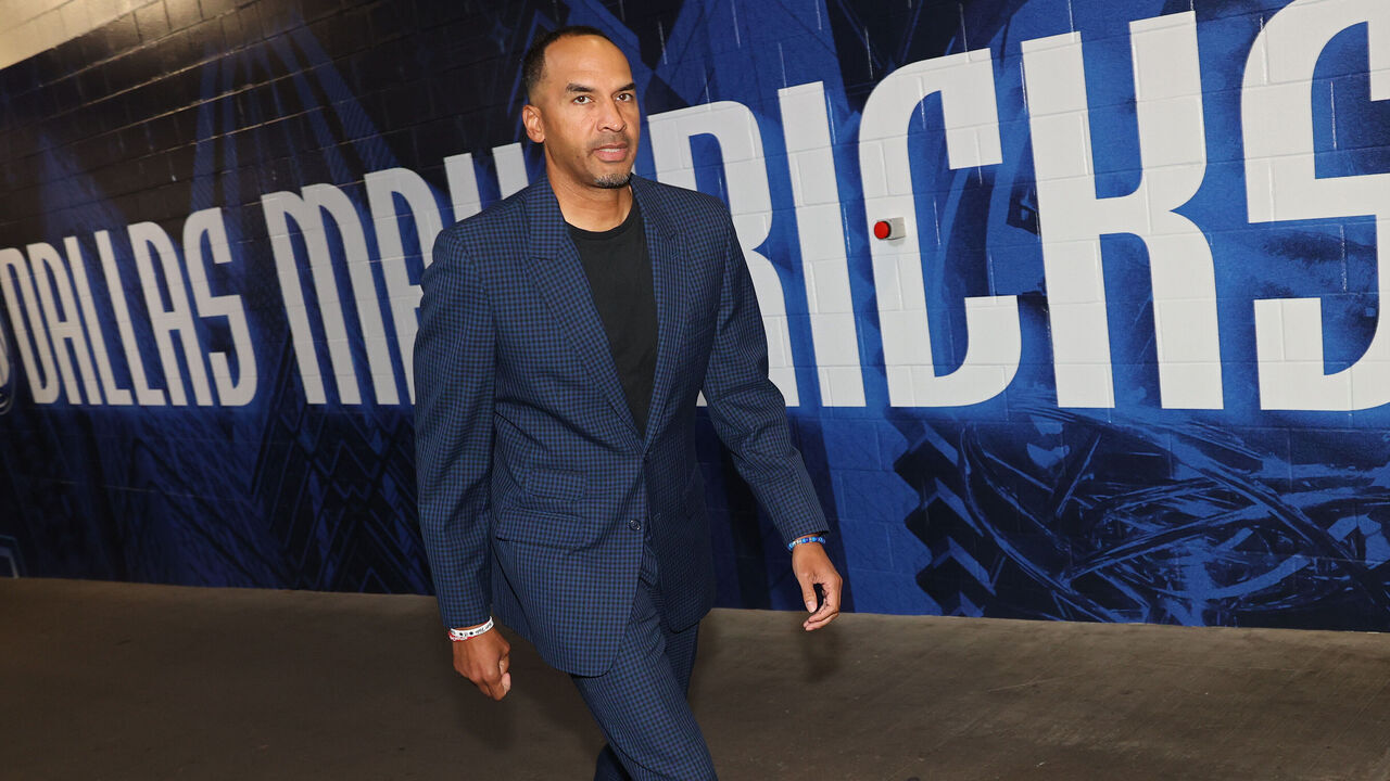 DALLAS, TX - OCTOBER 24: Nico Harrison of the Dallas Mavericks arrives to the arena before the game against the San Antonio Spurs on October 24, 2024 at American Airlines Center in Dallas, Texas. Mandatory Copyright Notice: Copyright 2024 NBAE