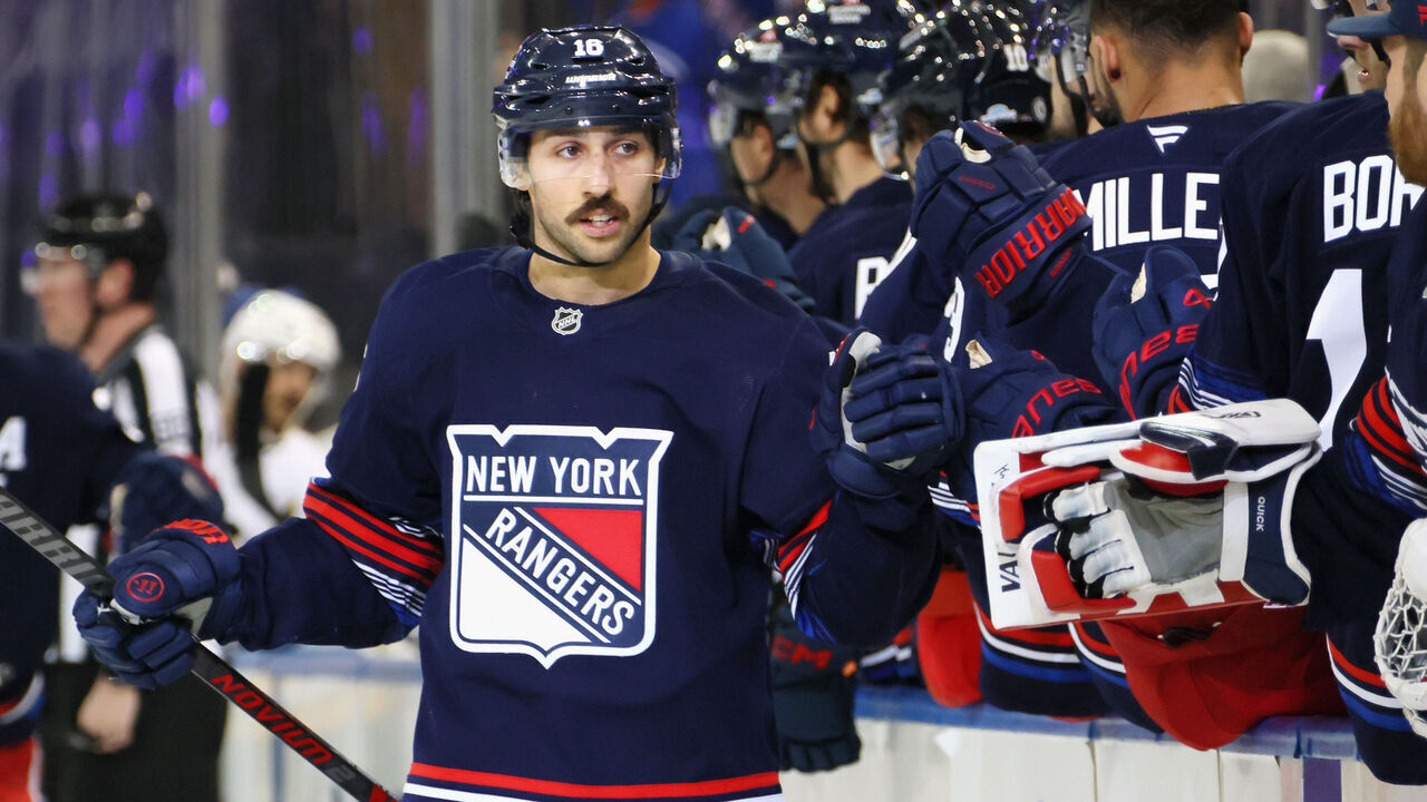 NEW YORK, NEW YORK - FEBRUARY 07: Vincent Trocheck #16 of the New York Rangers celebrates his first period goal against the Pittsburgh Penguins at Madison Square Garden on February 07, 2025 in New York City.