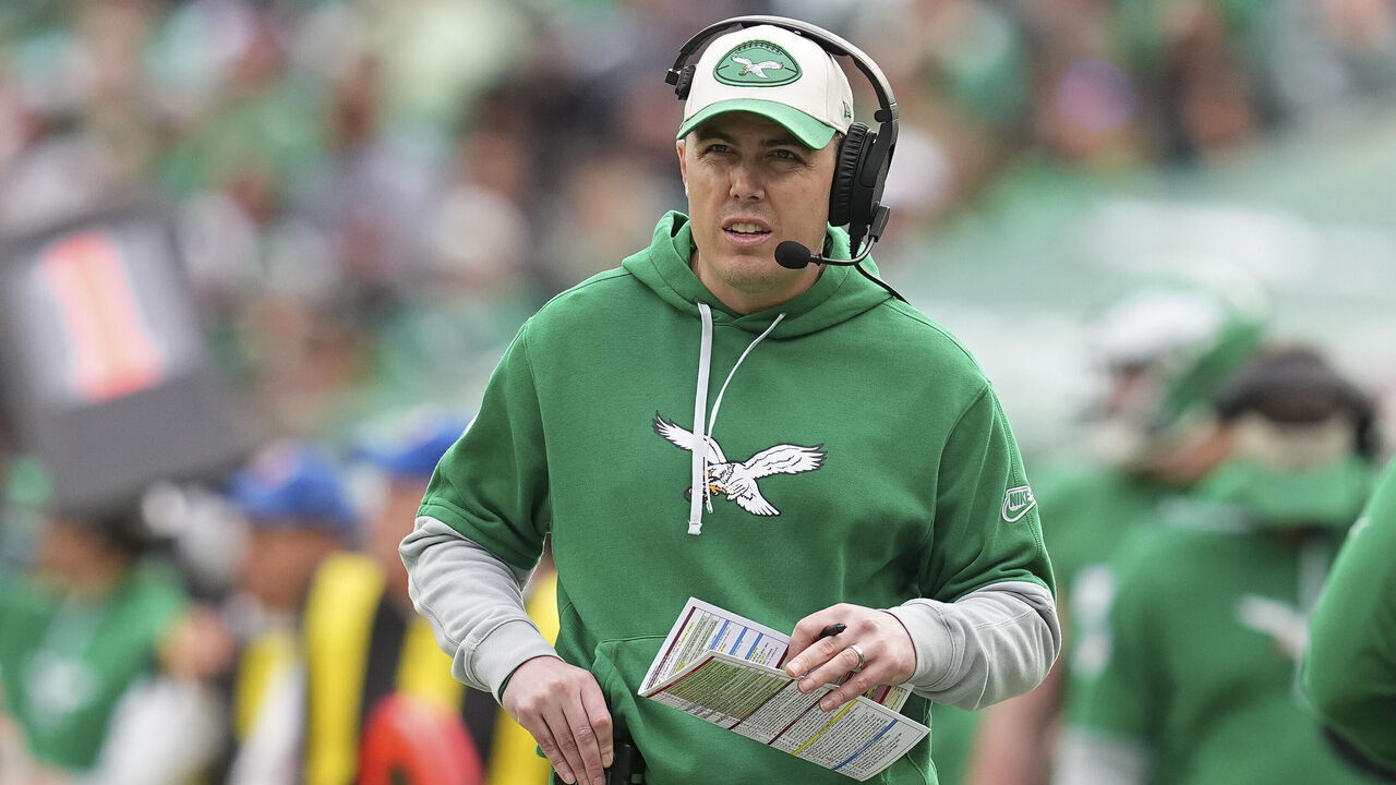 PHILADELPHIA, PENNSYLVANIA - DECEMBER 29: Offensive coordinator Kellen Moore of the Philadelphia Eagles looks on against the Dallas Cowboys at Lincoln Financial Field on December 29, 2024 in Philadelphia, Pennsylvania.