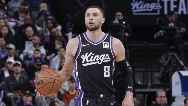 SACRAMENTO, CA - FEBRUARY 8: Zach LaVine #8 of the Sacramento Kings handles the ball during the game against the New Orleans Pelicans on February 8, 2025 at Golden 1 Center in Sacramento, California. Mandatory Copyright Notice: Copyright 2025 NBAE