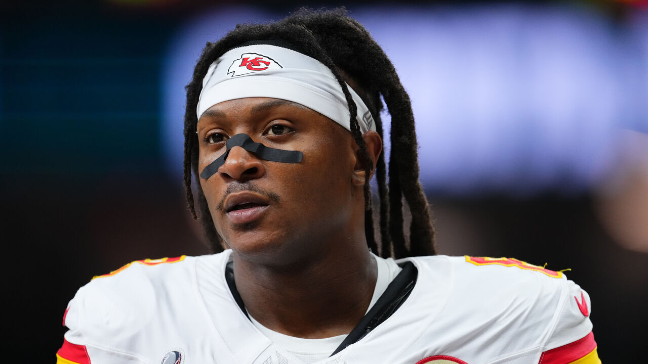 NEW ORLEANS, LA - FEBRUARY 09: DeAndre Hopkins #8 of the Kansas City Chiefs looks on prior to Super Bowl LIX against the Philadelphia Eagles at Caesars Superdome on February 9, 2025 in New Orleans, Louisiana.