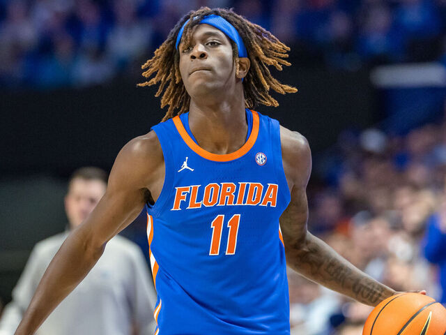LEXINGTON, KENTUCKY - JANUARY 4: Denzel Aberdeen #11 of the Florida Gators brings the ball up court during the game against the Kentucky Wildcats at Rupp Arena on January 4, 2025 in Lexington, Kentucky.