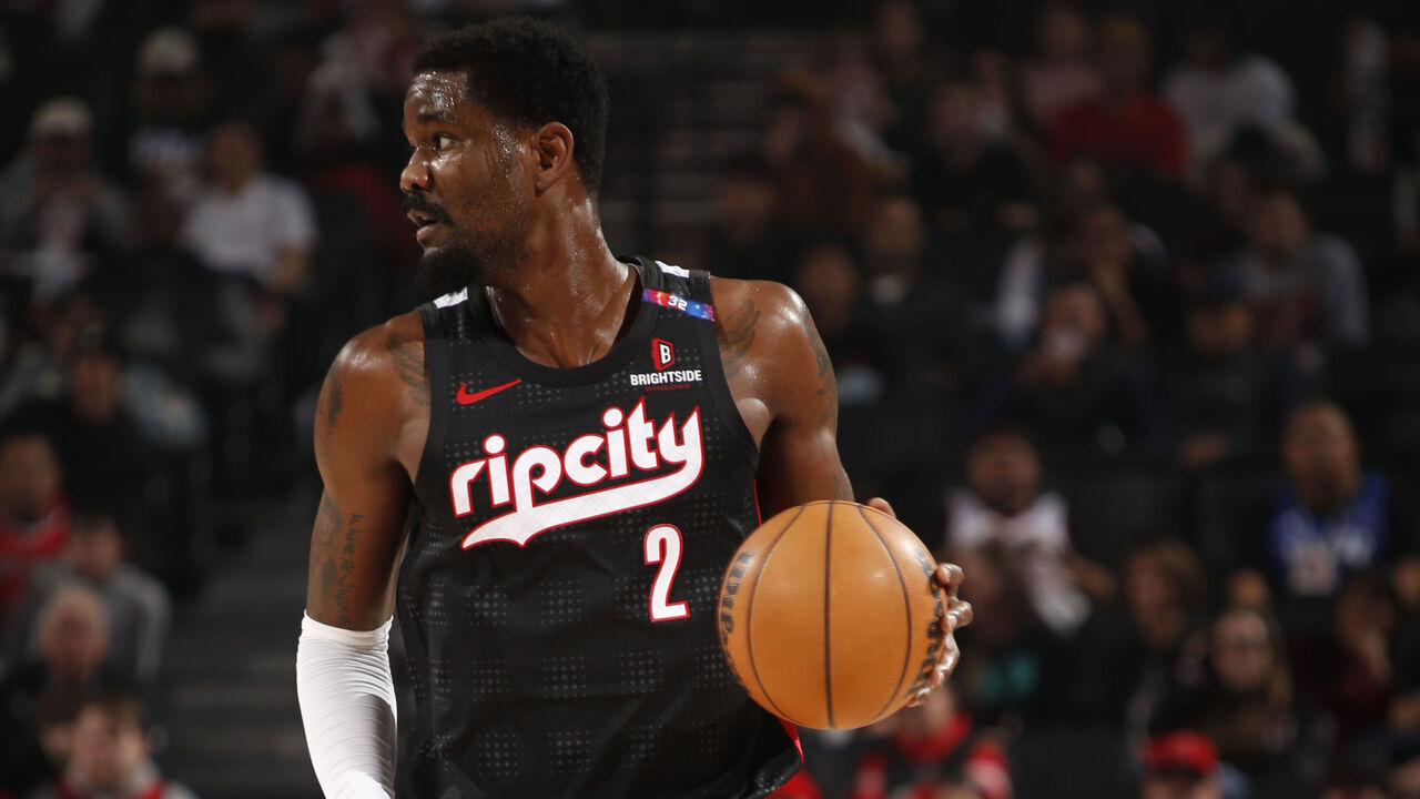 PORTLAND, OR - JANUARY 28: Deandre Ayton #2 of the Portland Trail Blazers dribbles the ball during the game against the Milwaukee Bucks on January 28, 2025 at the Moda Center Arena in Portland, Oregon. Mandatory Copyright Notice: Copyright 2025 NBAE