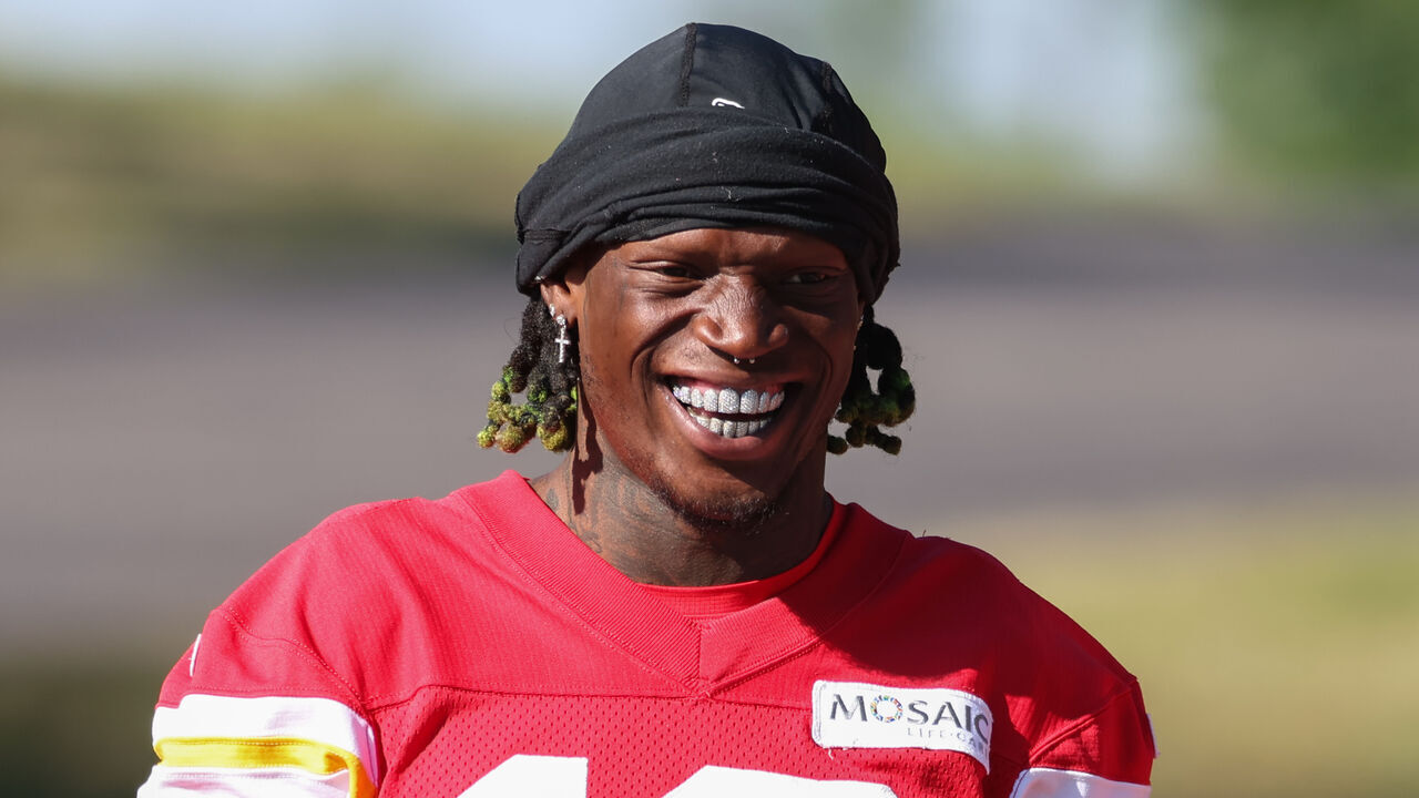 ST. JOSEPH, MO - AUGUST 02: Kansas City Chiefs wide receiver Kadarius Toney (19) smiles and shows off his teeth during training camp on August 2, 2024 at Missouri Western State University in St. Joseph, MO.