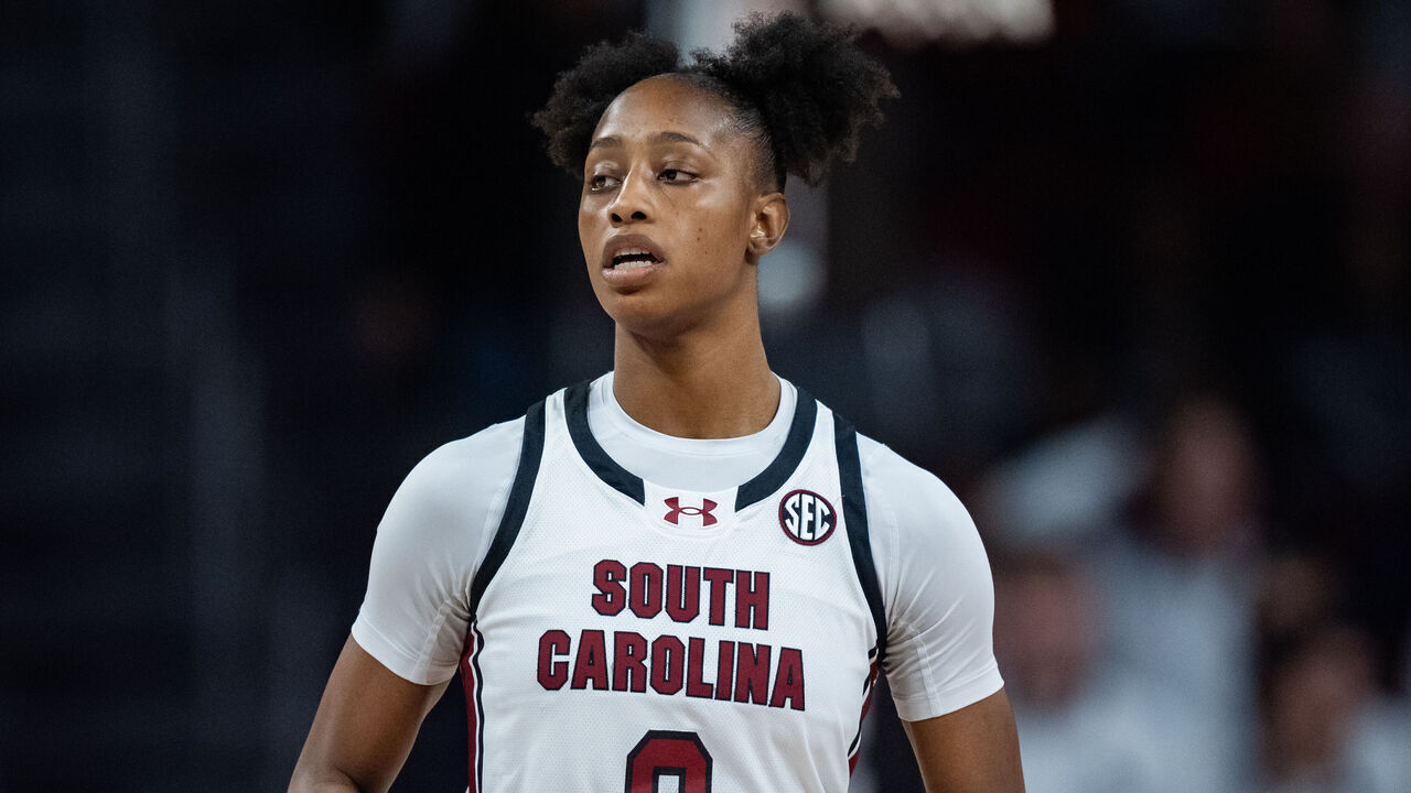 COLUMBIA, SOUTH CAROLINA - FEBRUARY 02: Joyce Edwards #8 of the South Carolina Gamecocks plays against the Auburn Tigers during their game at Colonial Life Arena on February 02, 2025 in Columbia, South Carolina.