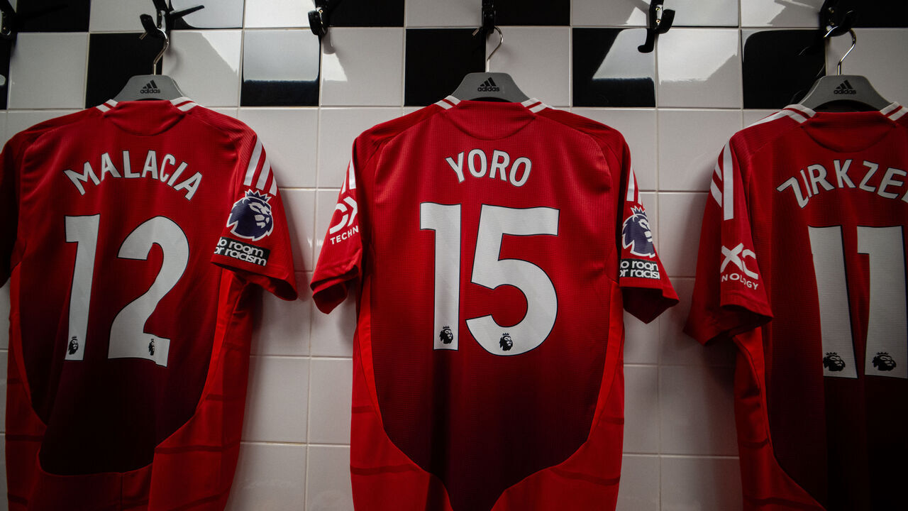 LONDON, ENGLAND - JANUARY 26: General View of Manchester United kit in the away dressing room prior to the Premier League match between Fulham FC and Manchester United FC at Craven Cottage on January 26, 2025 in London, United Kingdom.