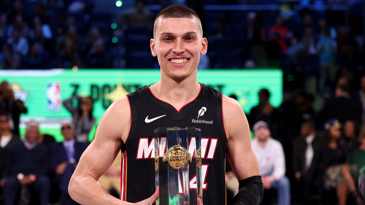 SAN FRANCISCO, CALIFORNIA - FEBRUARY 15: Tyler Herro #14 of the Miami Heat poses with the trophy after winning the 2025 Starry 3-Point Contest as part of the State Farm All-Star Saturday Night at Chase Center on February 15, 2025 in San Francisco, California.