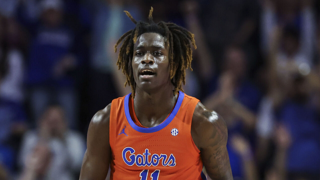 GAINESVILLE, FLORIDA - FEBRUARY 04: Denzel Aberdeen #11 of the Florida Gators looks on during the first half of a game against the Vanderbilt Commodores at Stephen C. O'Connell Center on February 04, 2025 in Gainesville, Florida.