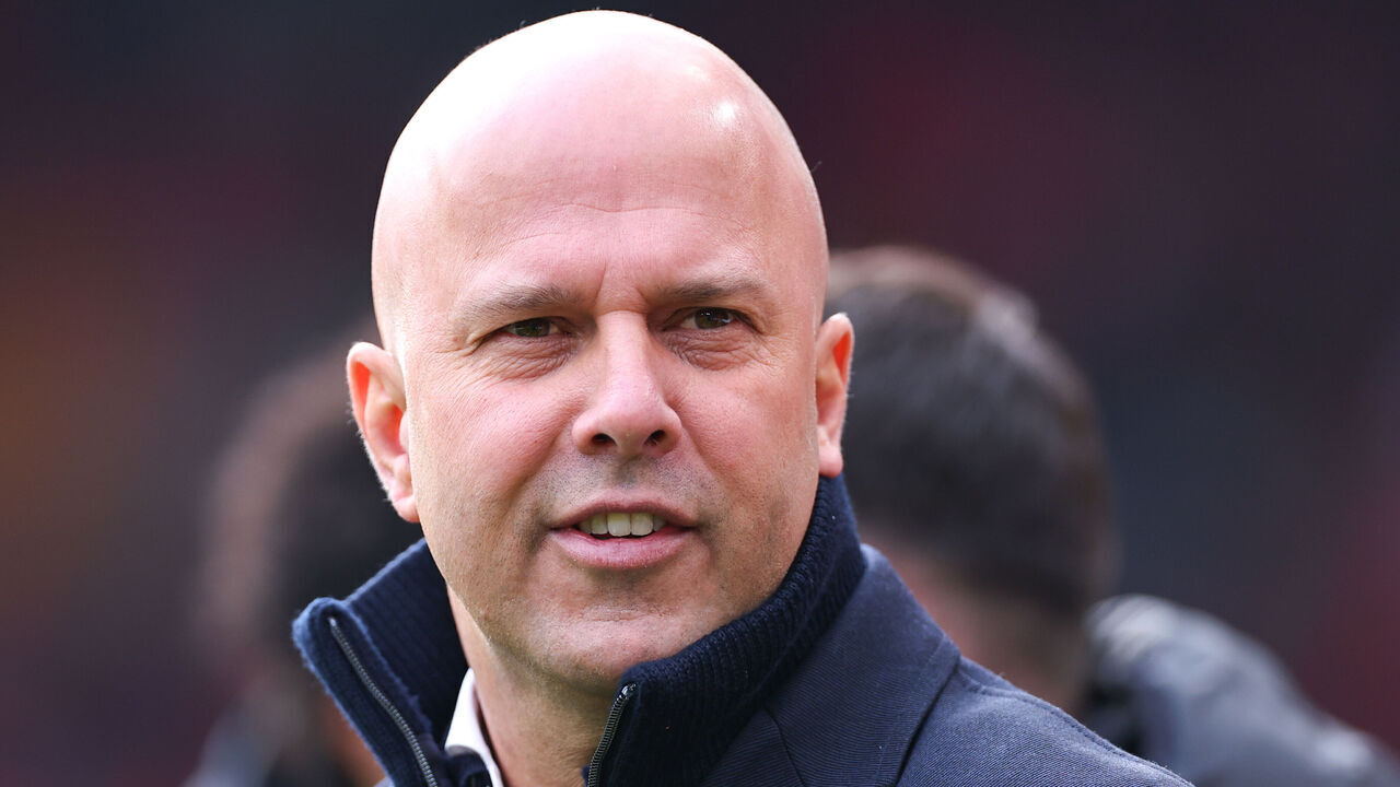 LIVERPOOL, ENGLAND - FEBRUARY 16: Arne Slot manager / head coach of Liverpool during the Premier League match between Liverpool FC and Wolverhampton Wanderers FC at Anfield on February 16, 2025 in Liverpool, England.