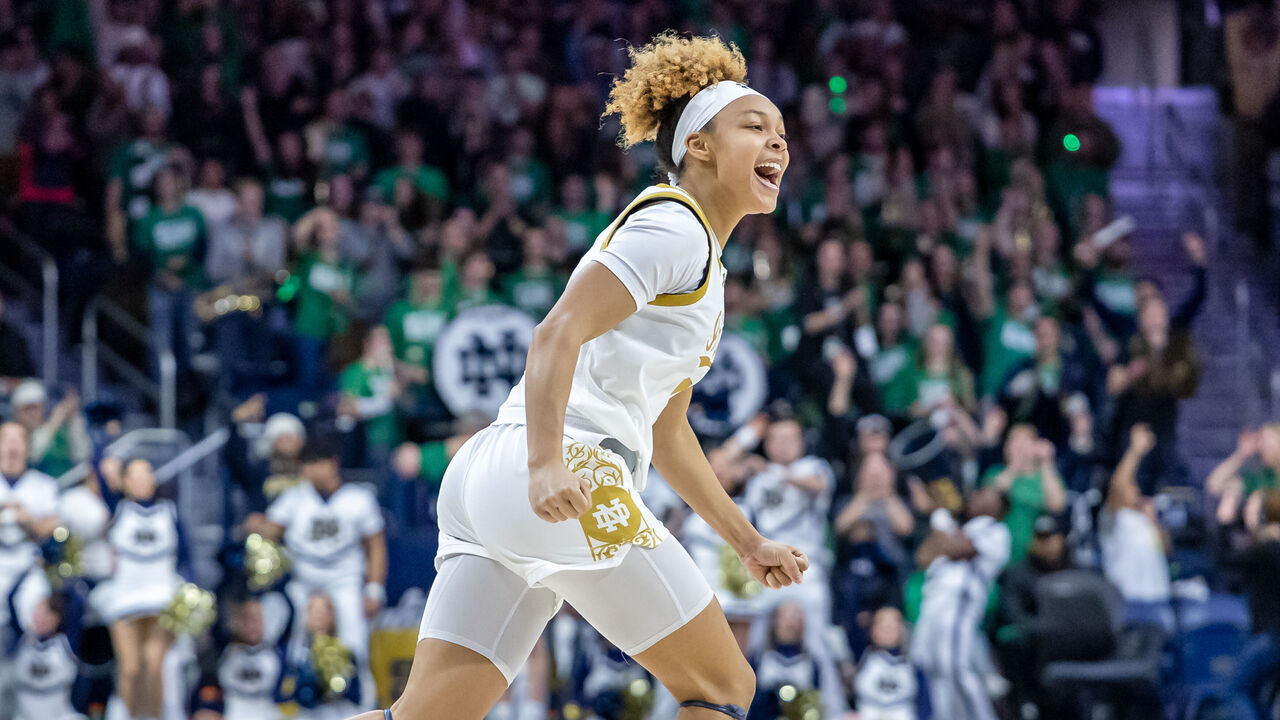 SOUTH BEND, INDIANA - FEBRUARY 17: Hannah Hidalgo #3 of the Notre Dame Fighting Irish reacts during the second half against the Duke Blue Devils at Purcell Pavilion on February 17, 2025 in South Bend, Indiana.