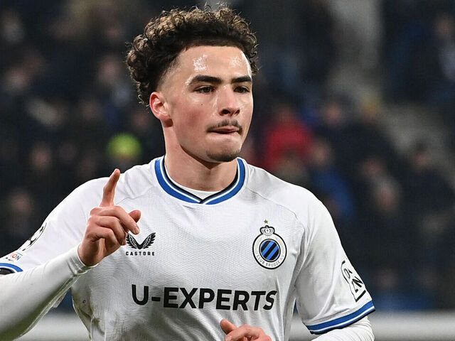 Club Brugge's Belgian midfielder #68 Chemsdine Talbi celebrates scoring his team's second goal during the UEFA Champions League knockout phase play-off 2nd leg football match between Club Brugge KV and Atalanta at the Stadio di Bergamo in Bergamo on February 18, 2025.