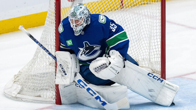 VANCOUVER, BC - FEBRUARY 04: Vancouver Canucks goaltender Thatcher Demko (35) watches the play during the second period of an NHL game between the Colorado Avalanche and the Vancouver Canucks on Tuesday, February 4, 2025 at Rogers Arena in Vancouver, B.C.