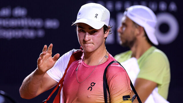 RIO DE JANEIRO, BRAZIL - FEBRUARY 18: Joao Fonseca of Brazil reacts after the singles match against Alexandre Müller of France during day 2 of the Claro ATP 500 Rio Open 2025 at Jockey Club Brasileiro on February 18, 2025 in Rio de Janeiro, Brazil.