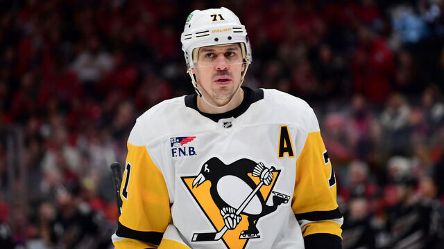 WASHINGTON, DC - JANUARY 18: Penguins center Evgeni Geno Malkin (71) waits for a face-off during the Pittsburgh Penguins versus Washington Capitals National Hockey League game on January 18, 2025 at Capital One Arena in Washington, D.C..
