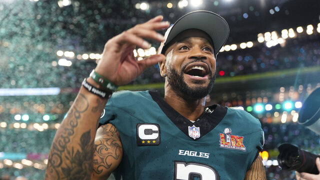 NEW ORLEANS, LA - FEBRUARY 09: Darius Slay Jr. #2 of the Philadelphia Eagles celebrates after the NFL Super Bowl 59 football game against the Kansas City Chiefs at Caesars Superdome on February 9, 2025 in New Orleans, Louisiana.