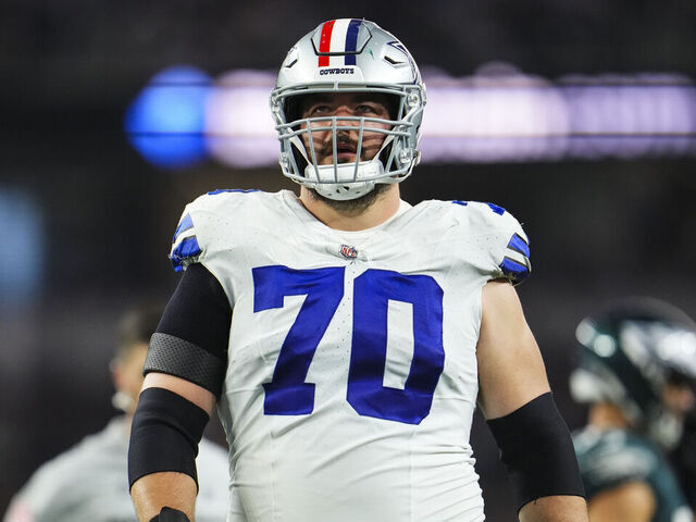 Report: Cowboys' Martin plans to retire after 11-year career | theScore.com