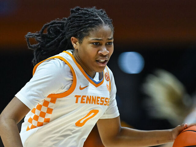 KNOXVILLE, TN - FEBRUARY 06: Tennessee Lady Vols guard Jewel Spear (0) pushes the ball up the court on UConn Huskies guard KK Arnold (2) during the women's college basketball game between the Tennessee Lady Vols and the UConn Huskies on February 6, 2025, at Food City Center in Knoxville, TN.