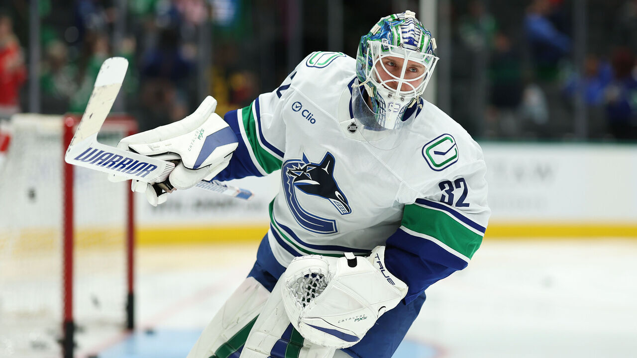 DALLAS, TEXAS - JANUARY 31: Kevin Lankinen #32 of the Vancouver Canucks skates prior to the game against the Dallas Stars at American Airlines Center on January 31, 2025 in Dallas, Texas.