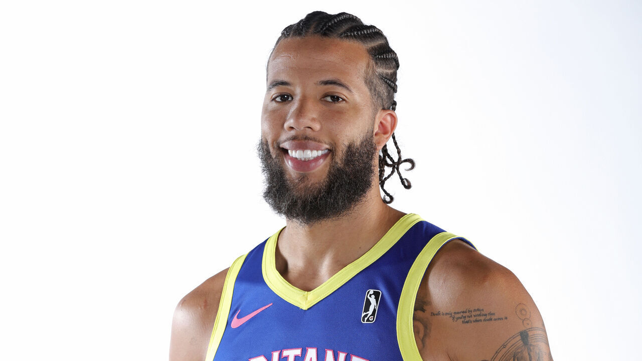 MEXICO CITY, MEX - OCTOBER 29: Michael Carter-Williams #11 of the Mexico City Capitanes poses for a portrait during 2023-24 G League Media Day on October 29, 2023 at the Mexico City Arena in Mexico City, Mexico. NOTE TO USER: User expressly acknowledges and agrees that, by downloading and/or using this photograph, user is consenting to the terms and conditions of the Getty Images License Agreement. Mandatory Copyright Notice: Copyright 2023 NBAE