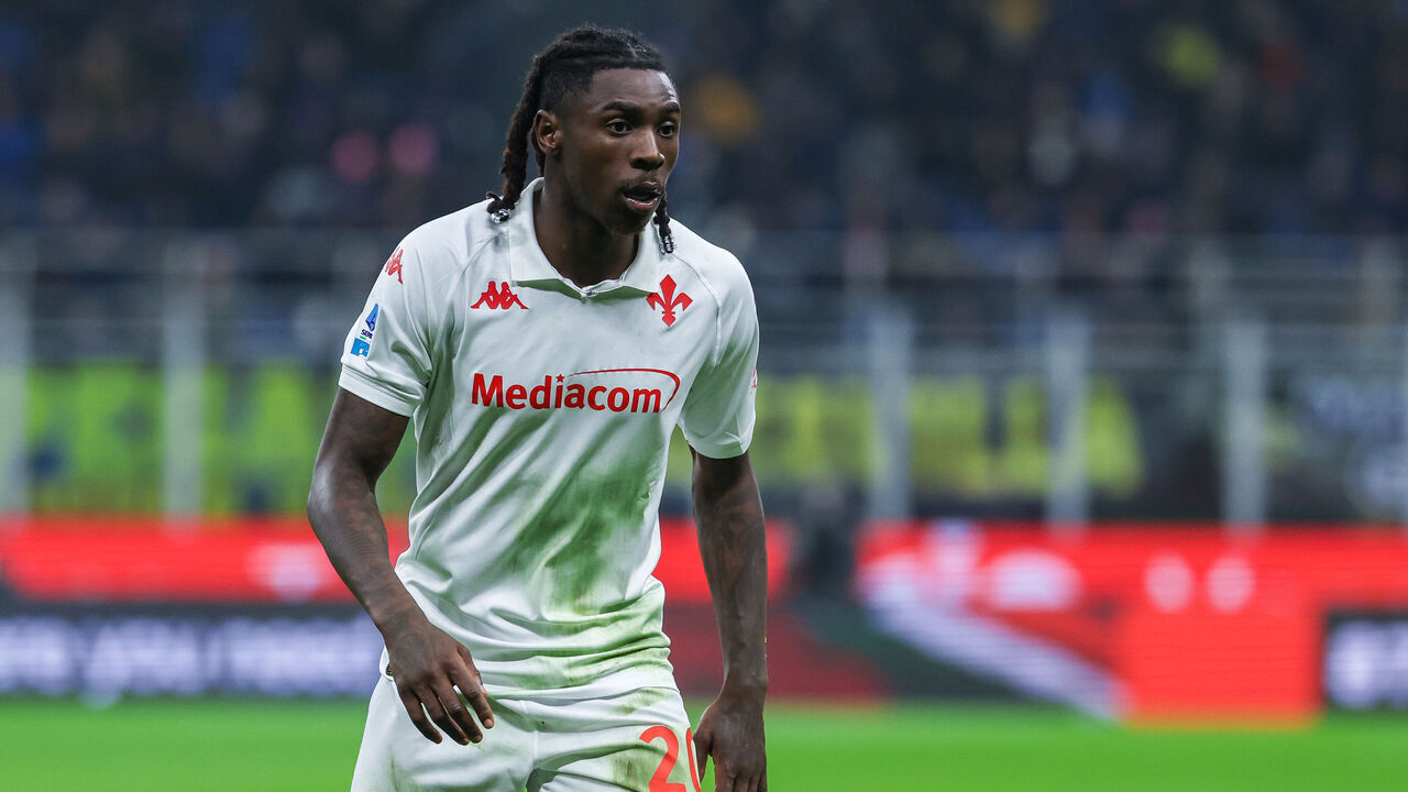 MILAN, ITALY - 2025/02/10: Moise Kean of ACF Fiorentina seen in action during Serie A 2024/25 football match between FC Internazionale and ACF Fiorentina at San Siro Stadium. Final scores; Inter 2 : 1 Fiorentina.