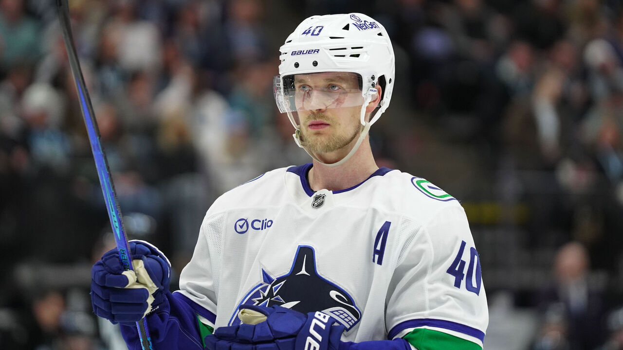 SALT LAKE CITY, UT - FEBRUARY 23: Vancouver Canucks center Elias Petterson (40) as seen during an NHL game between the Vancouver Canucks and the Utah Hockey club on February 23, 2025 at the Delta Center in Salt Lake City, UT.