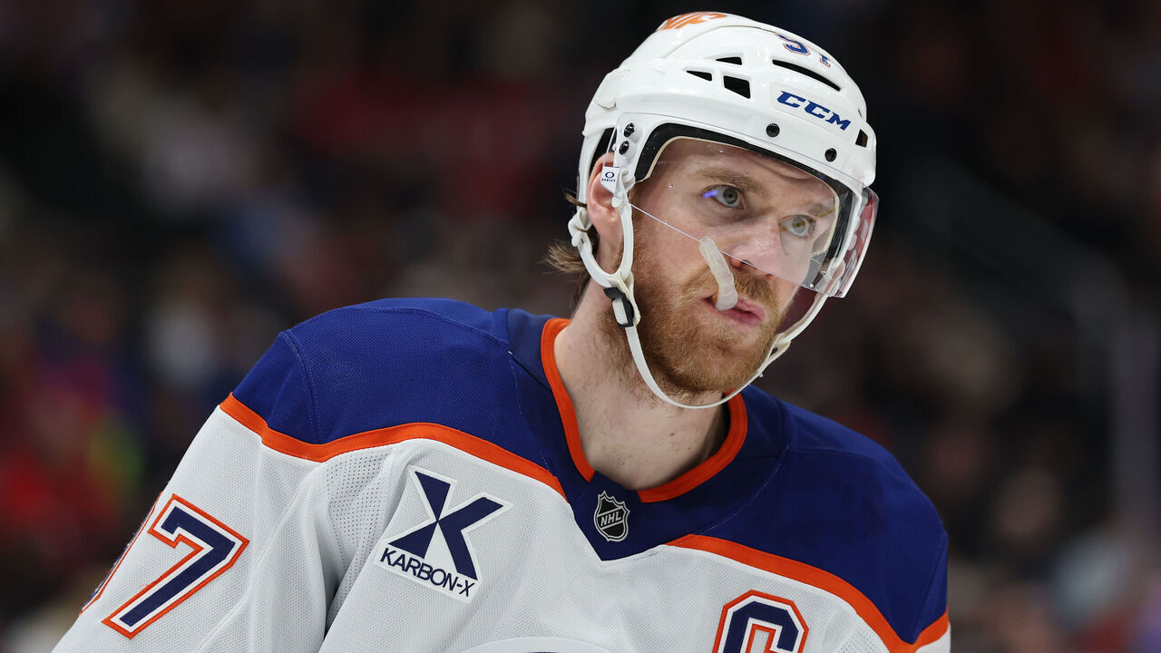 WASHINGTON, DC - FEBRUARY 23: Connor McDavid #97 of the Edmonton Oilers skates against the Washington Capitals at Capital One Arena on February 23, 2025 in Washington, DC.