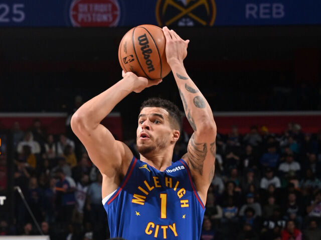 DETROIT, MI - FEBRUARY 28: Michael Porter Jr. #1 of the Denver Nuggets shoots the ball during the game against the Detroit Pistons on February 28, 2025 at Little Caesars Arena in Detroit, Michigan. NOTE TO USER: User expressly acknowledges and agrees that, by downloading and/or using this photograph, User is consenting to the terms and conditions of the Getty Images License Agreement. Mandatory Copyright Notice: Copyright 2025 NBAE